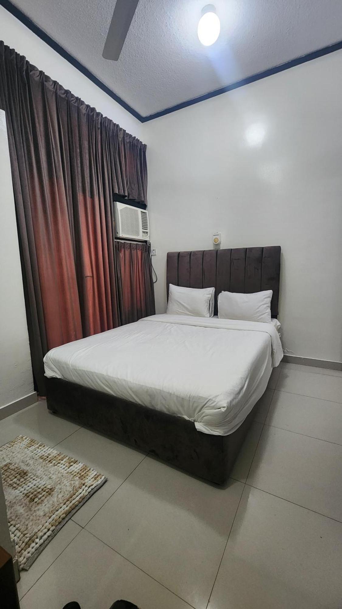 Qurum Beach Hotel Muscat Exterior foto