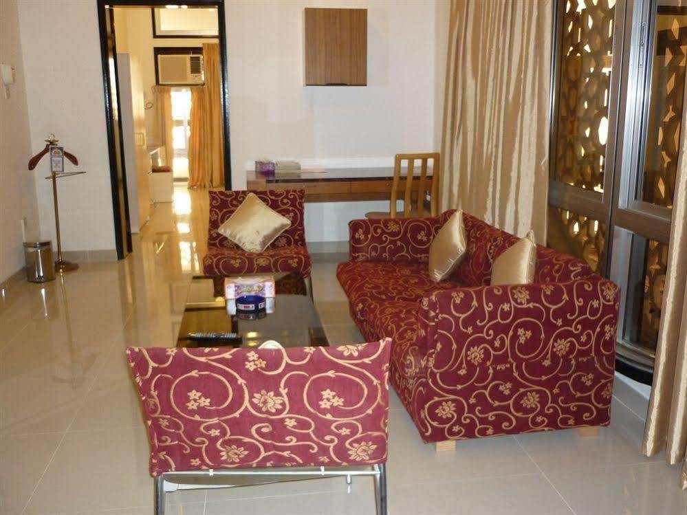 Qurum Beach Hotel Muscat Exterior foto